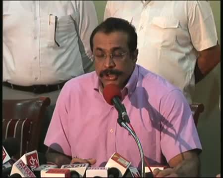 Watch Police confirms Laila Khan and family's murder Video