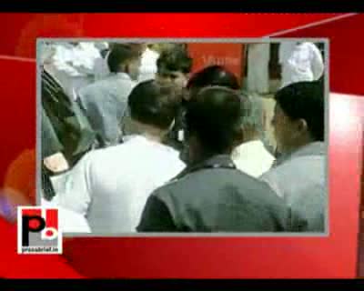Watch Rahul Gandhi in Karnataka, 2nd June 2012 Video