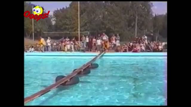 Watch Funny Swimming Pool Accidents Video