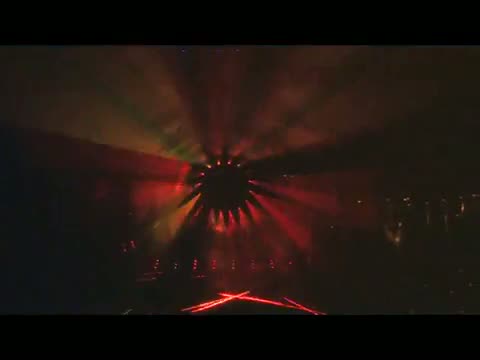 Watch AMAZING laser show, another one ! 24 RGB 1W Video