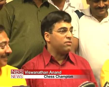 Watch West Bengal govt felicitates Viswanathan Anand Video