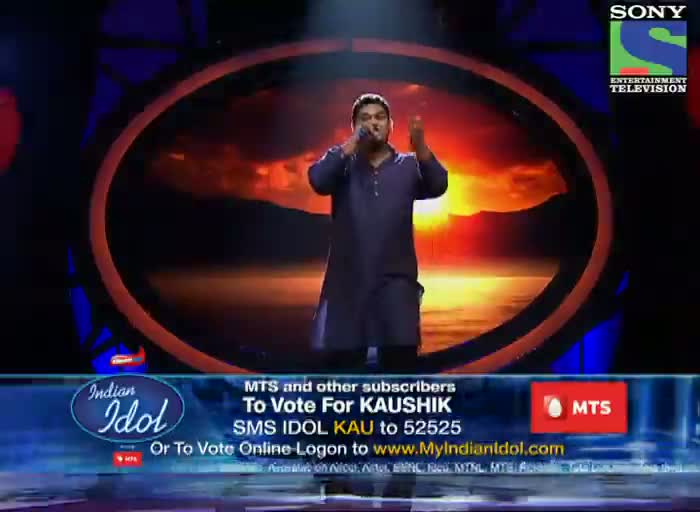 Watch INDIAN IDOL SEASON 6 - EPISODE 13 - BEST PERFORMANCES - KAUSHIK DESHPANDE PERFORMING 'ZINDAGI KAISI YEH PAHELI'  - 13TH JULY 2012 Video