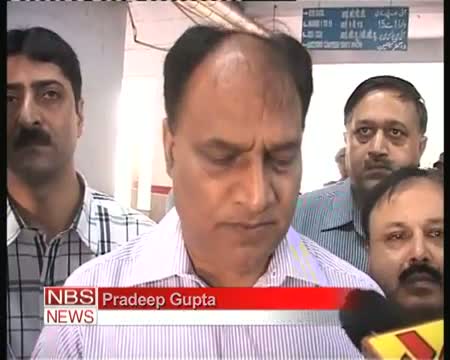 Watch 15 killed, 18 injured as bus falls into gorge in J&K Video