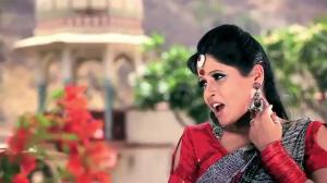 Watch AETBAAR (OFFICIAL PROMO) THE DARK MC FT. MISS POOJA Video