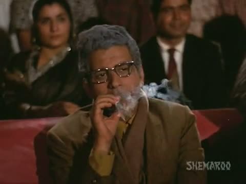 Watch Jeena Yahan Marna Yahan - Raj Kapoor - Mera Naam Joker - Bollywood Classic Songs - Mukesh Video