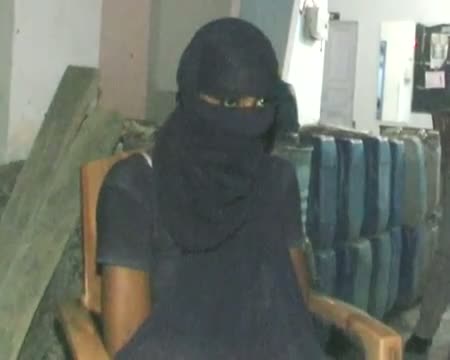 Watch Women molested at Ghaziabad Mall Video
