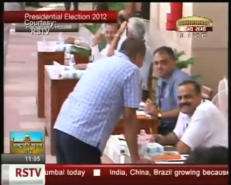Watch Voting begins for Prez poll PM, Sonia cast vote Video