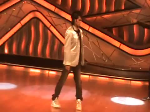 Watch Special Performance By Dharmesh Sir, Prince & Raghav Video