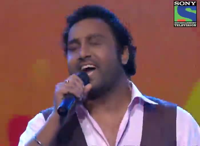Watch INDIAN IDOL SEASON 6 - EPISODE 16 - BEST PERFORMANCES - AMITABH NARAYAN SUNG 'MERE SAPNO KI RANI' - 21ST JULY 2012 Video
