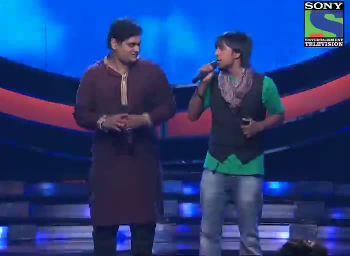 Watch INDIAN IDOL SEASON 6 - EPISODE 16 - BEST PERFORMANCES - AMIT KUMAR AND KAUSHIK DESHPANDE PERFORMING 'WAADA TERA WAADA' - 21ST JULY 2012 Video