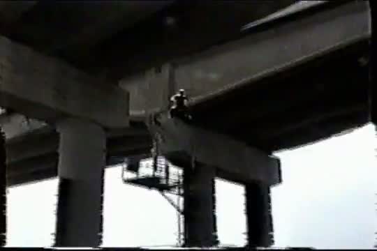 Watch Sucide Bridge Jump 70ft. Video