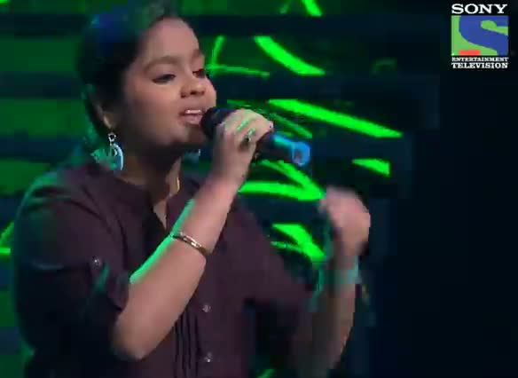Watch INDIAN IDOL SEASON 6 - EPISODE 18 - BEST PERFORMANCES - RITIKA RAJ SINGING 'HEENA' - 28TH JULY 2012 Video