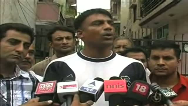 Watch Third incident of loot in 9 days in West Delhi Video