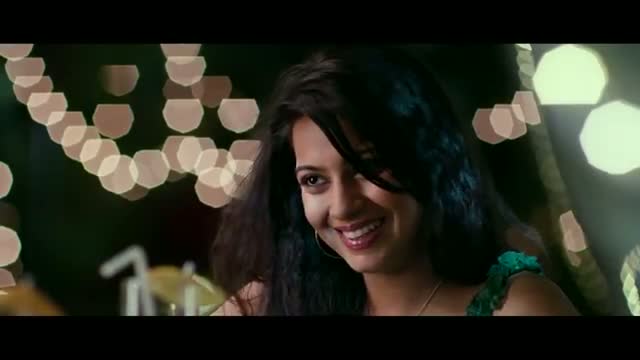 Watch Chal Pichchur Banate Hain Trailer Video