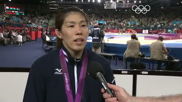 Watch Wrestling Women's FR 55 kg Final - Yoshida v Verbeek - London 2012 Olympic Games Highlights Video
