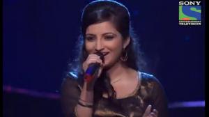 Watch INDIAN IDOL SEASON 6 - EPISODE 22 - BEST PERFORMANCES - POORVI KOUTISH PERFORMING 'AAIYE MEHERBAAN' - 11TH AUGUST 2012 Video