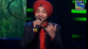 Watch INDIAN IDOL SEASON 6 - EPISODE 22 - BEST PERFORMANCES - DEVENDRA SINGH SINGS 'PUKARTA CHALA HOO MAIN' - 11TH AUGUST 2012 Video