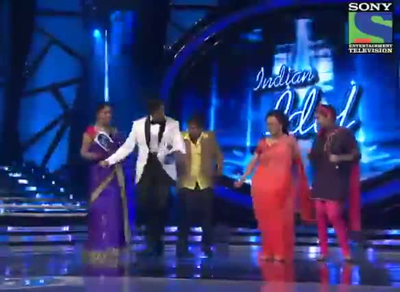 Watch INDIAN IDOL SEASON 6 - EPISODE 22 - SPECIAL MOMENTS - ASHA PAREKH DANCING WITH CONTESTANTS - 11TH AUGUST 2012 Video