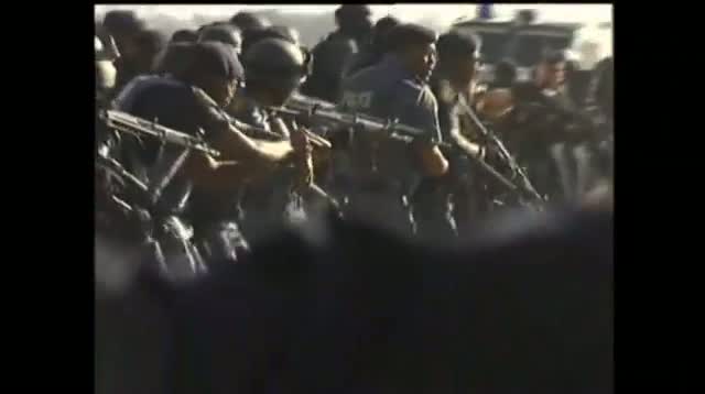 Watch Raw Video - S. African Police Open Fire on Miners Video