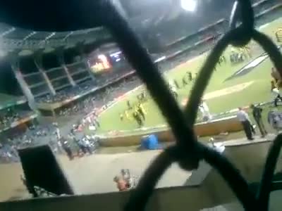 Watch Virat Kohli abusing Fans !! Must Watch Video