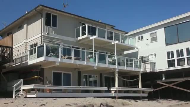 Watch Zillow: Celebrity Vacation Spots - Malibu Beach Retreat Video
