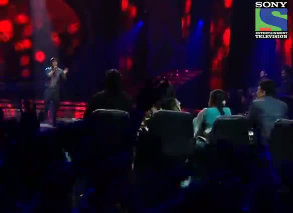 Watch INDIAN IDOL SEASON 6 - EPISODE 24 - BEST PERFORMANCES - AMIT KUMAR SINGING 'PHIR MOHABBAT' - 18TH AUGUST 2012 Video