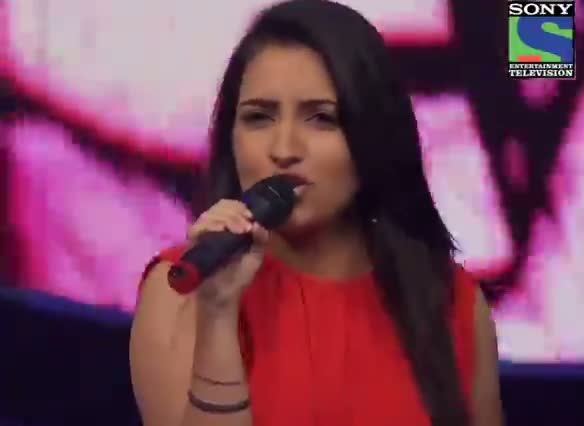 Watch INDIAN IDOL SEASON 6 - EPISODE 24 - BEST PERFORMANCES - TOP 4 PERFORMAING 'SENORITA' - 18TH AUGUST 2012 Video