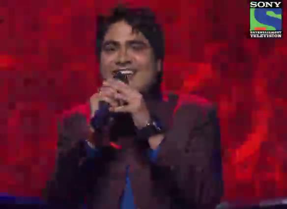 Watch INDIAN IDOL SEASON 6 - EPISODE 24 - SPECIAL MOMENTS - RAKESH MAINI PERFORMING 'TUM MILE' - 18TH AUGUST 2012 Video
