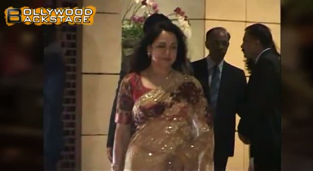 Watch Bollywood stars @ BIG CELEBRITY BASH at Ambani Mansion Video