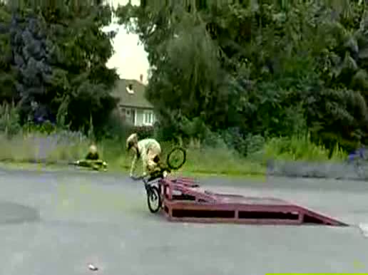 Watch Amazing ramp jumper Video