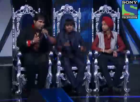Watch INDIAN IDOL SEASON 6 - EPISODE 26 - FULL EPISODE 26 - TOP 3 PERFORMING WITH PROFESSIONAL SINGER - 25TH AUGUST 2012 Video
