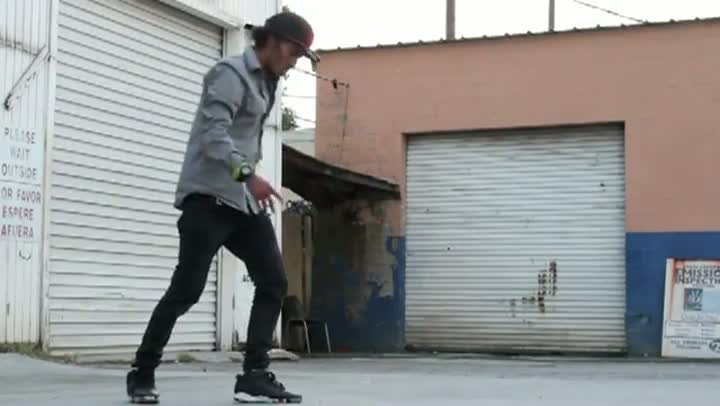 Watch EPIC Dubstep Guy Got Silky Smooth Moves Video
