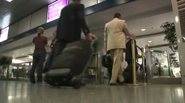 Watch Labor Day Travel Expected to Rise This Year Video