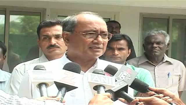 Watch Digvijay draws flake for remark on Nitin Gadkari Video