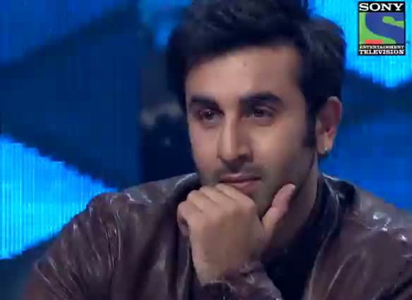 Watch INDIAN IDOL SEASON 6 - GRAND FINALE - EPISODE 28 - SPECIAL MOMENTS - NAZIR KISSING EVERYBODY - 2ND AUGUST 2012 Video