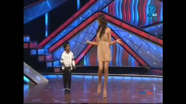 Watch DID Dance ke Super Kids (2nd Sept 2012) - Fun with Bipasha Video
