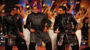 Watch Bol Bachchan Title Song Ft. Amitabh Bachchan, Abhsihek Bachchan And Ajay Devgan Video