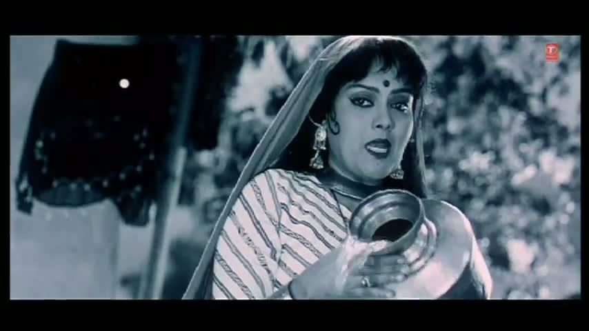 Watch Kyon Aage Peechhe Dolte Ho (Full Song) Golmaal - Sushmita Mukherjee & Paresh Rawal Video