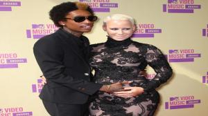 Watch Amber Rose Pregnant: Wiz Khalifa, Star Expecting Baby Video