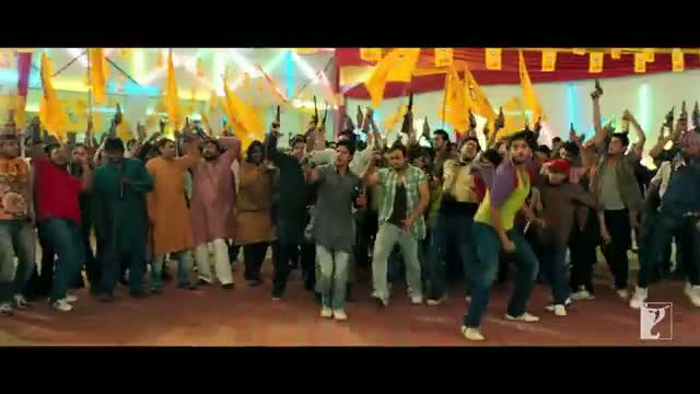 Watch Chokra Jawaan (Full Song) - Ishaqzaade - Parineeti Chopra & Arjun Kapoor Video