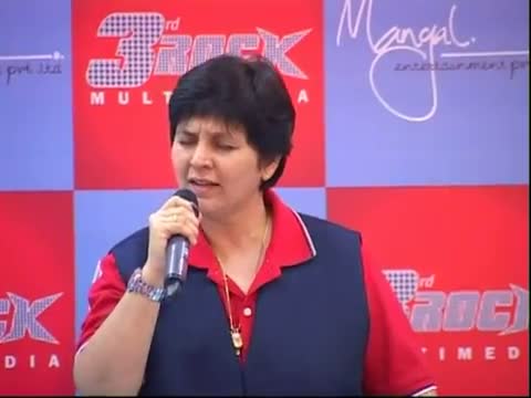 Watch Falguni Pathak To Launch New Pop Album Soon! Video