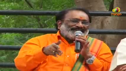 Watch Shirdi Sai Movie Success Meet - Paruchuri Gopalakrishna Praising Nagarjuna - Telugu Cinema Movies Video