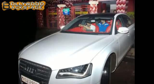 Watch Ranbir Kapoor SPOTTED at Katrina Kaif's home at 1 am Video
