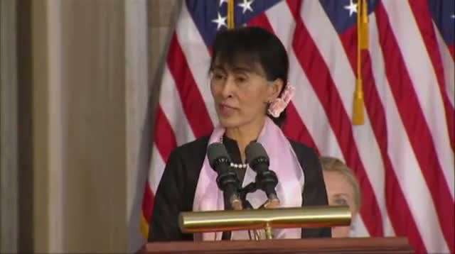 Watch Myanmar's Suu Kyi Gets Congress' Highest Honor Video