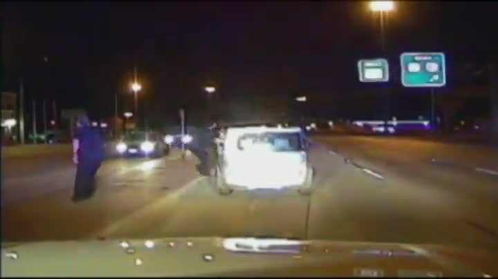 Watch Quick Thinking Officers Dodge Crash Video