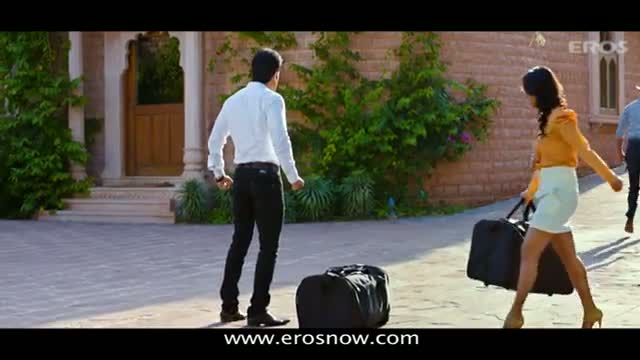 Watch Kulraj Randhawa Slaps Sushant Singh - Chaar Din Ki Chandni Video