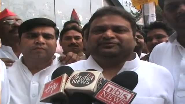 Watch Bandh in Noida Law and order situation worsens Video
