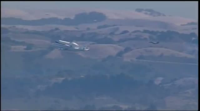 Watch Raw Video - Shuttle Endeavour Soars Over Calif. Video