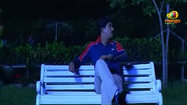 Watch Chirunavvutho movie comedy scenes - Venu saving Shaheen from goons - Venu, Shaheen - Telugu Cinema Movies Video