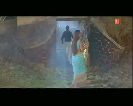 Watch Chumma Chumma Re - Full Bhojpuri Hot Video Song - From the Movie Kable Aayee Bahar Video